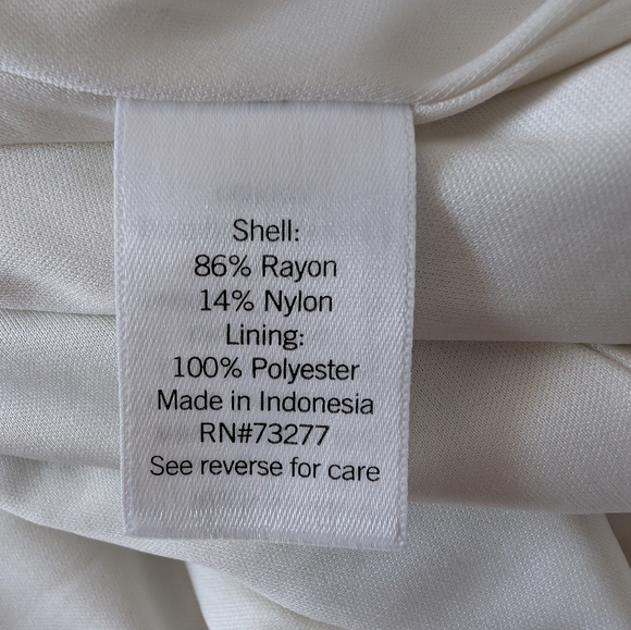 Nine West Cream Dress with Green Leaf Pattern - Picture 9 of 9